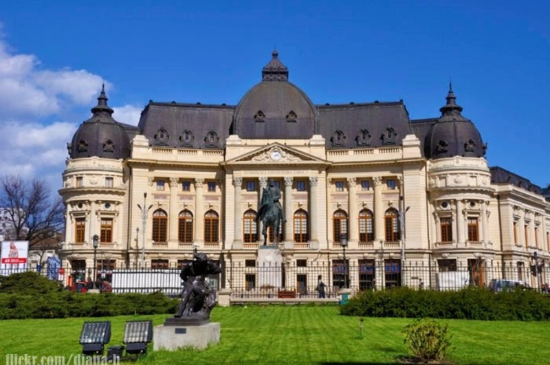 216444_215912765092019_100000198908338_954941_97807_n