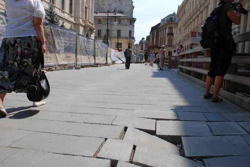 14-str-lipscani-by-florijianu