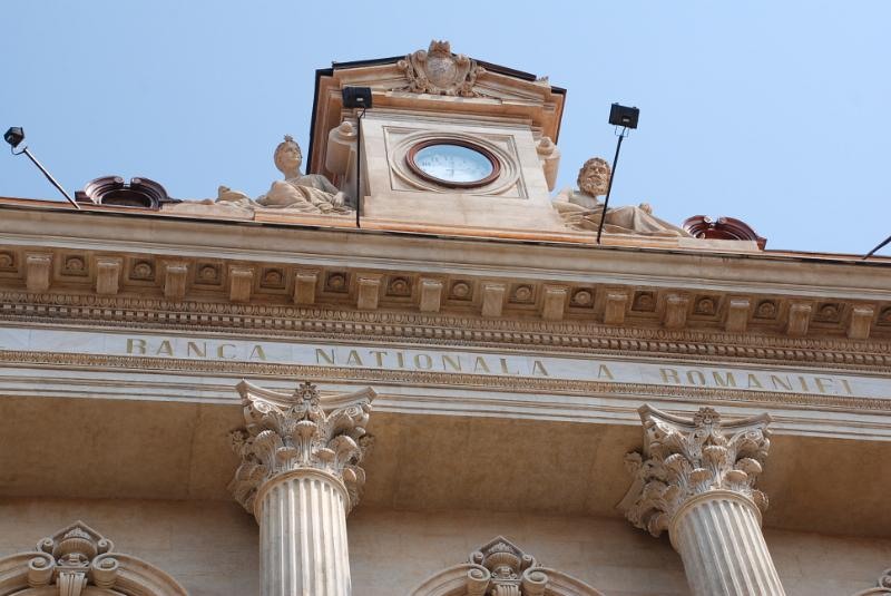 16-str-lipscani-by-florijianu