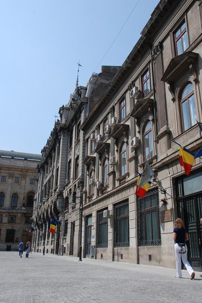 5-str-eugen-carada-by-florijianu