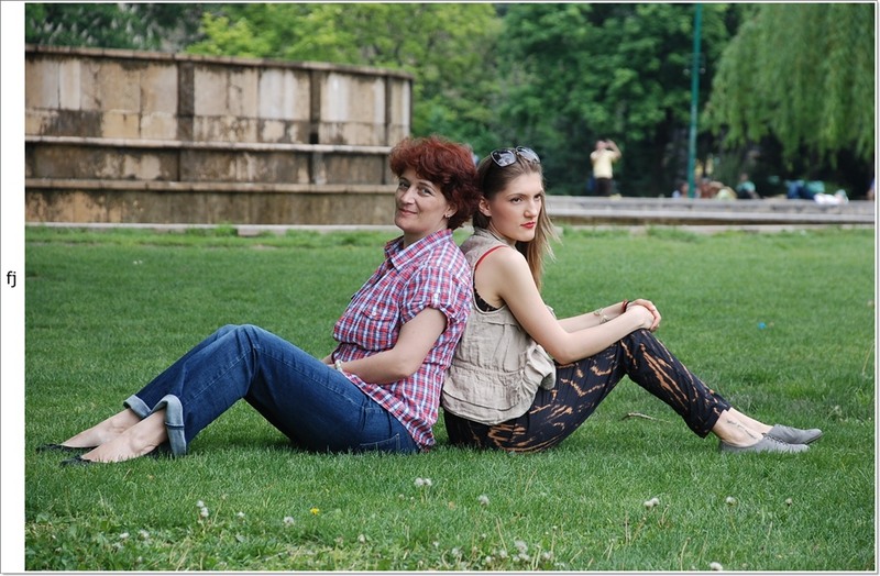 gabi-si-andreea-la-fantana-muzicala-din-insula-margareta