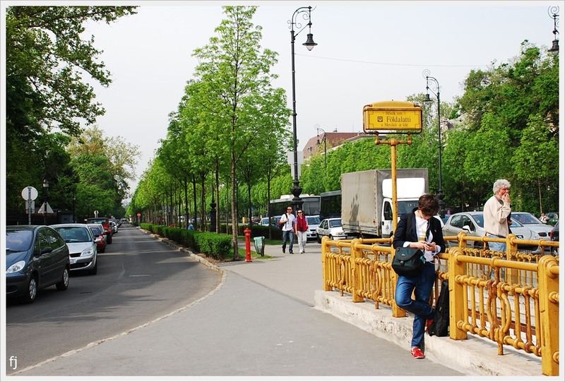 statie-de-metrou-in-oras