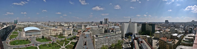 Sala Palatului si imprejurimi