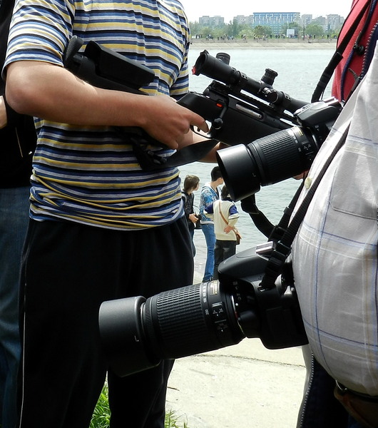 13-fiecare-cu-pusca-lui