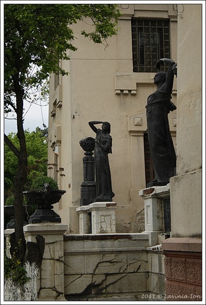 7mai2011-crematoriu-1