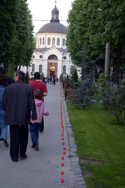 1-spre-poarta-eternitatii