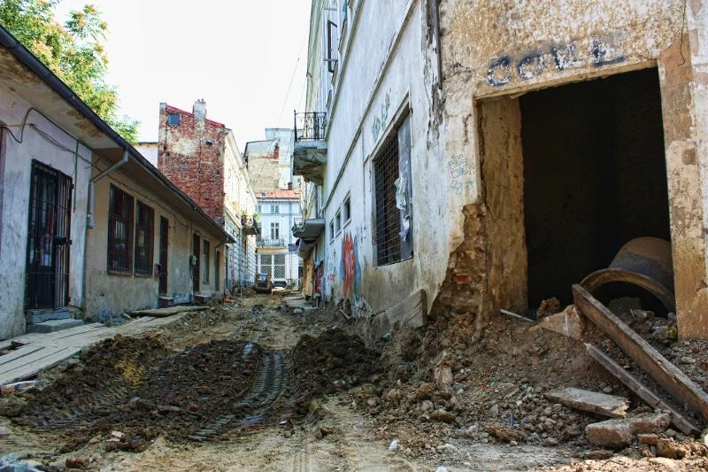 zarafi_rosu-alexandru_38