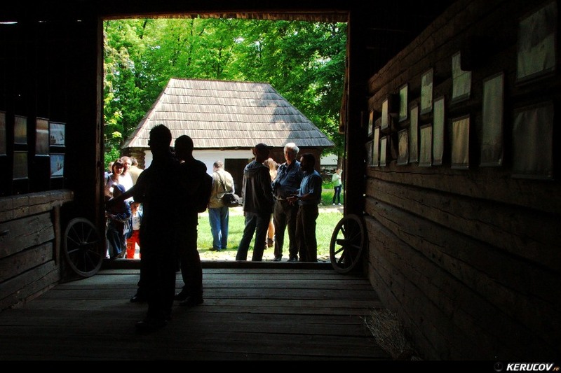 2011_kerucov_din_sat_in_sat_din_loc_in_loc_culise_24