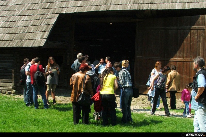 2011_kerucov_din_sat_in_sat_din_loc_in_loc_culise_25