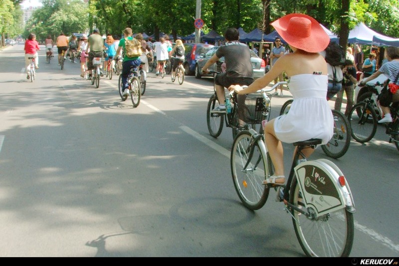 bucuresti110529_kerucov_skirtbike_2_24