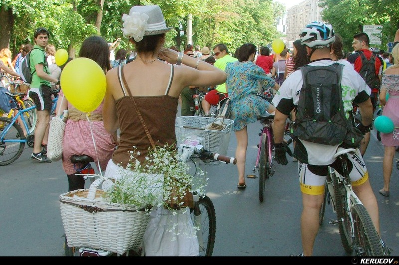 bucuresti110529_kerucov_skirtbike_2_26