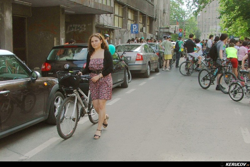 bucuresti110529_kerucov_skirtbike_2_30