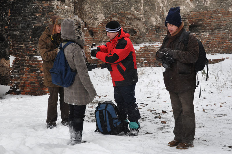 la-o-cafea-calda-de-dragos-oproiu