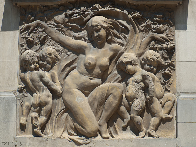 015-basorelief-art-nouveau