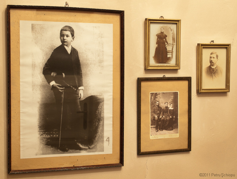 017-parintii-si-copilaria