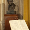 012-sala-3-bust-enescu