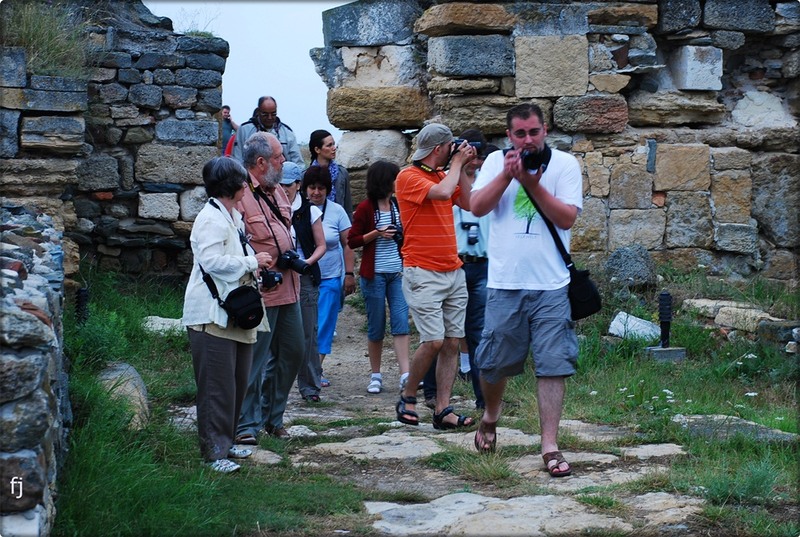 13-stai-sa-iti-fac-o-poza