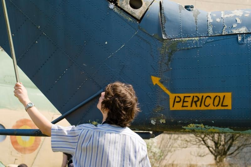 portre-periculos-1_de-dan-sendroiu