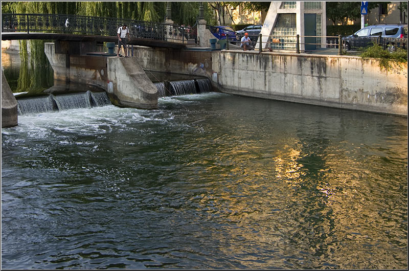 serbanvornicu_pesplaispreopera_02