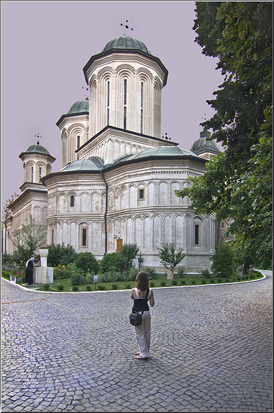 serbanvornicu_pesplaispreopera_17