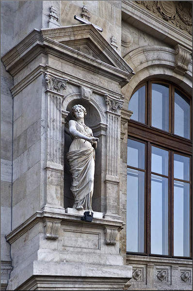 serbanvornicu_pesplaispreopera_24