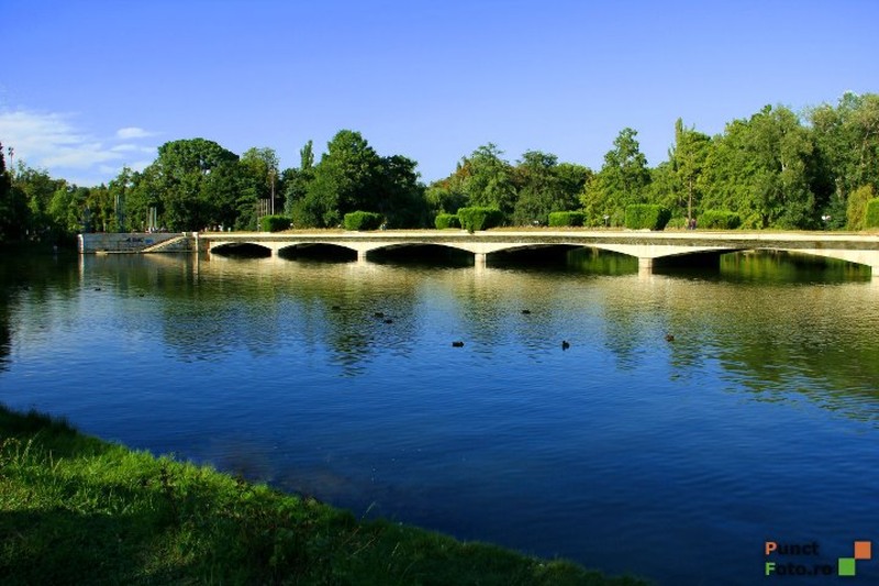 308078_10150282114769219_639314218_7894489_631148_n