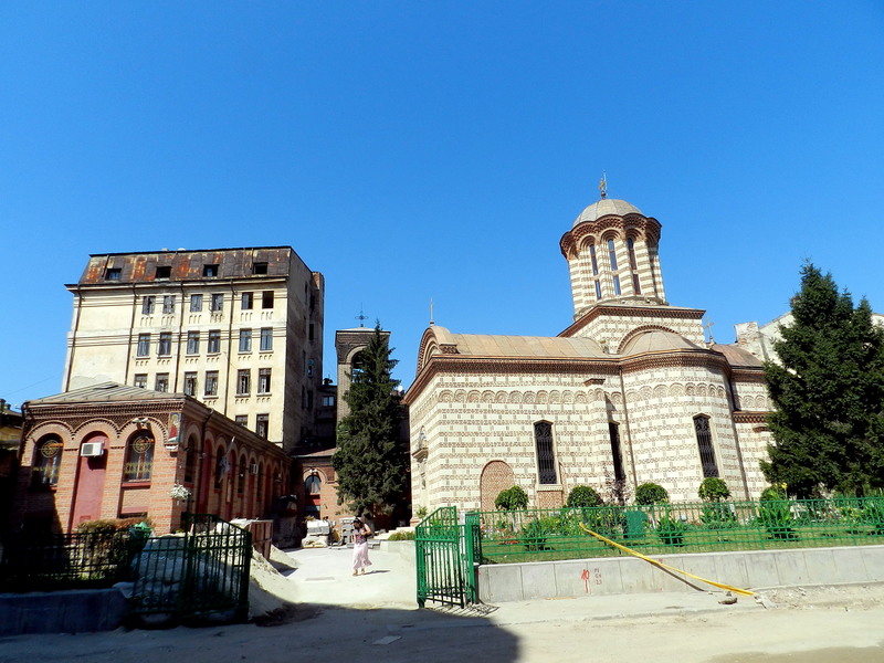 20_biserica-curtea-veche