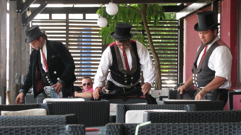 Trei nemti spre 'Stambul