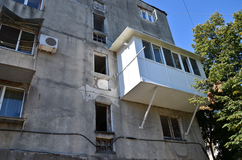 omul-sfinteste-locul-1