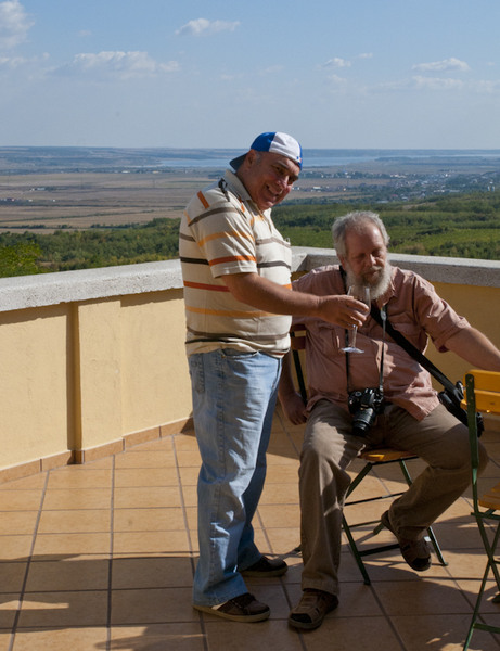 Dar sa ciocnim totusi