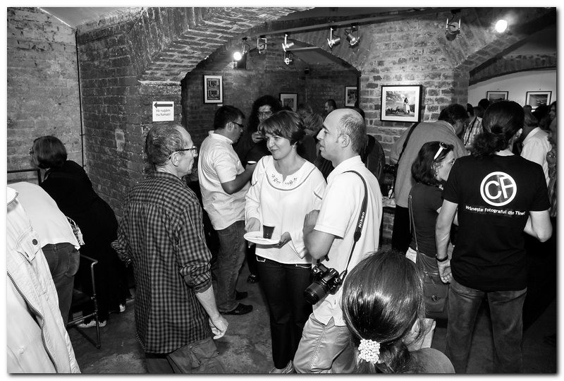 carturesti-alb-si-negru_002