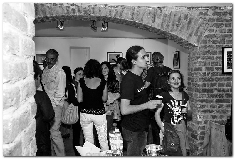 carturesti-alb-si-negru_008