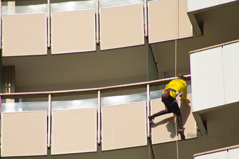 Alain Robert ,Spiderman pe Intercontinental