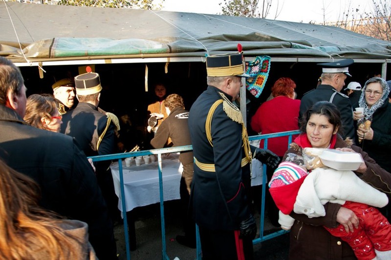 393569_202460576503007_100002171987861_427959_767455921_n