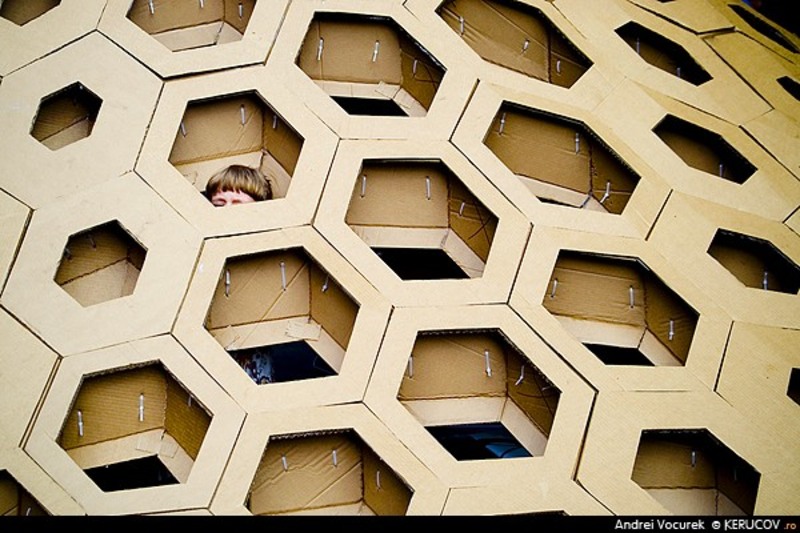 kerucov_12_bucuresti110611_de_a_v_ati_ascunselea