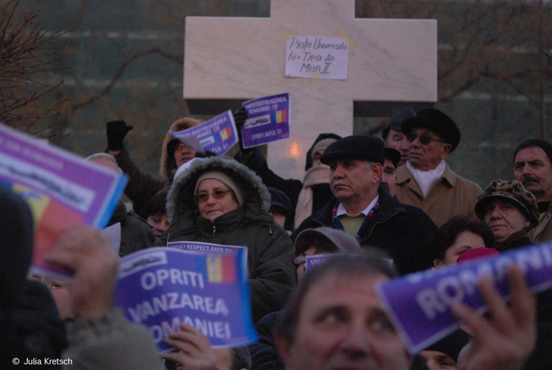 julia-kretsch-dsc_0051-copy