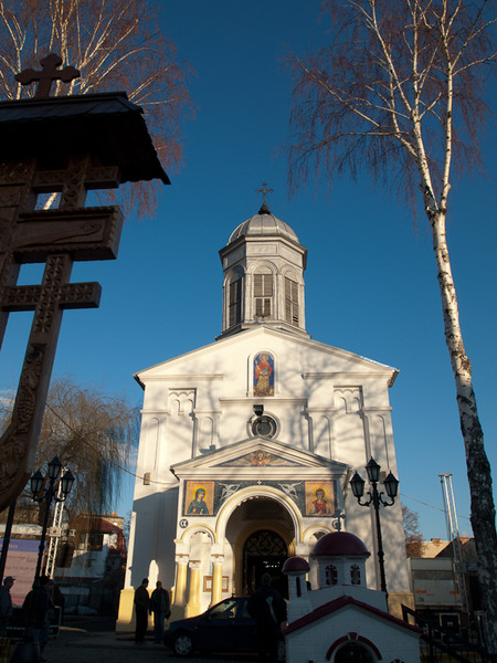 01-biserica-sfantul-pantelimon