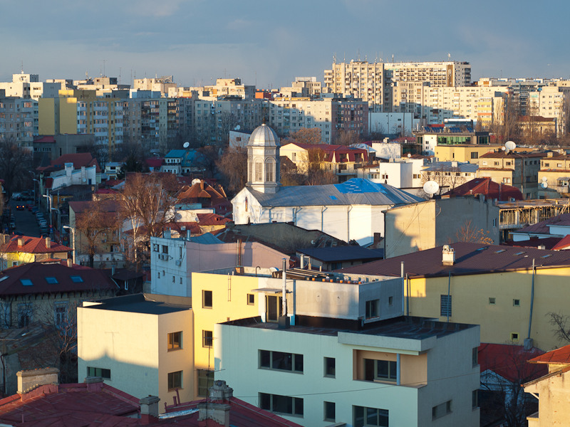 03-biserica-sfantul-pantelimon-ansamblu