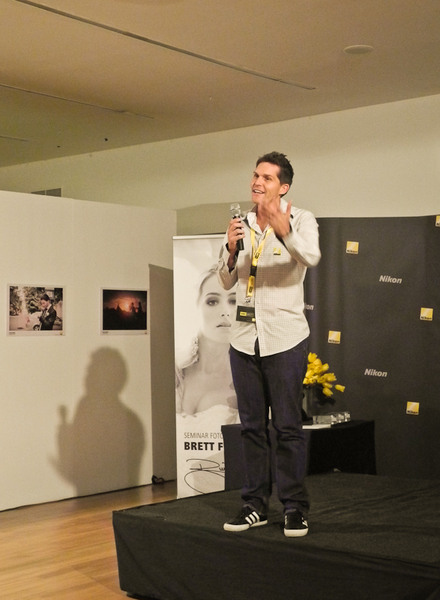 Brett Florens originar din Africa de Sud