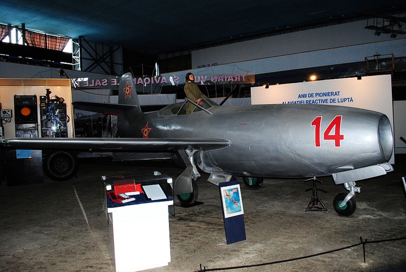 muzeul-aviatiei-romane_067
