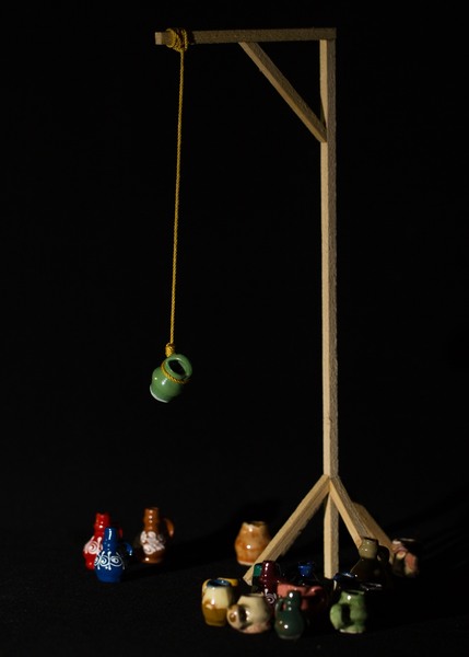 ruxandra_maciuceanu_diferit_si_vinovat