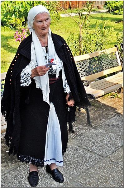 serbanvornicu_openclosed_05