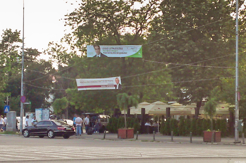 Un restaurant in zona Arcului de triumf