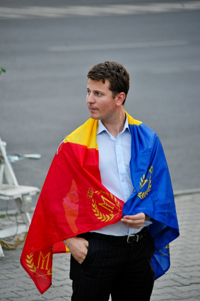 11-comemorarea-victimelor-mineriadei-din-1990-pu-2012