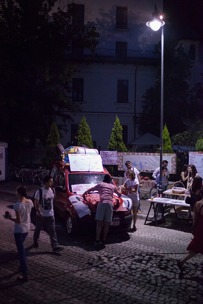 25-street-delivery-2012-photo-by-ciprian-dumitrescu