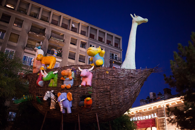 28-street-delivery-2012-photo-by-ciprian-dumitrescu