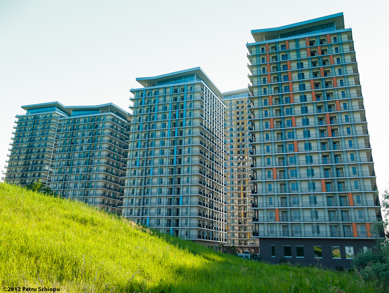 001_delta-dintre-blocuri