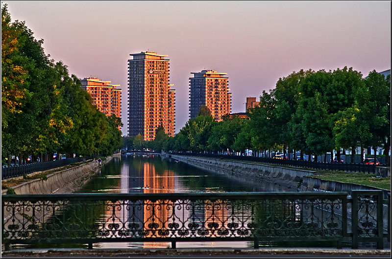 serbanvornicu_noaptea-n_bucuresti_02