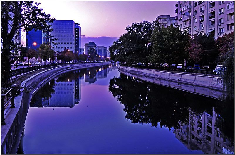 serbanvornicu_noaptea-n_bucuresti_11