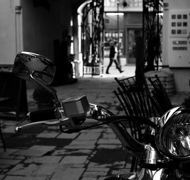 6vespa-story-elmarit-v-1sdd